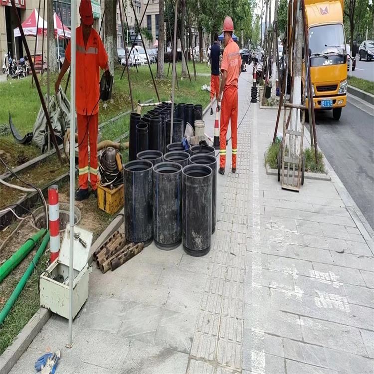 清丰管道短管置换修复